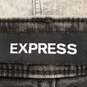 Express Women Black Denim Shorts Sz 4 NWT image number 3