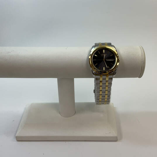 Designer Citizen Eco-Drive BM8224-51E Two-Tone Round Dial Analog Wristwatch image number 1