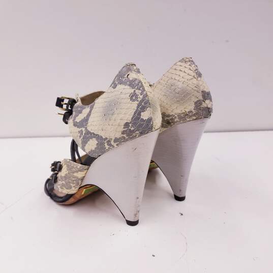 L.A.M.B. Snake Embossed Women's Heels Size 7.5M image number 4
