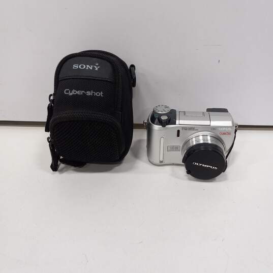 Olympus Camedia C-740 UltraZoom Digital Camera w/ Case image number 1