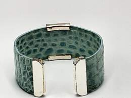 Womens Gold-Tone Green Crocodile Hide Cuff Bracelet 54g SKYX6N6MR-B alternative image
