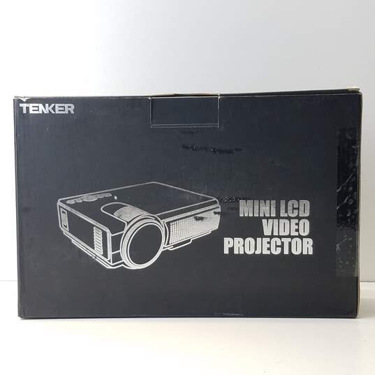 Tenker Mini Projector Model Q5 image number 1