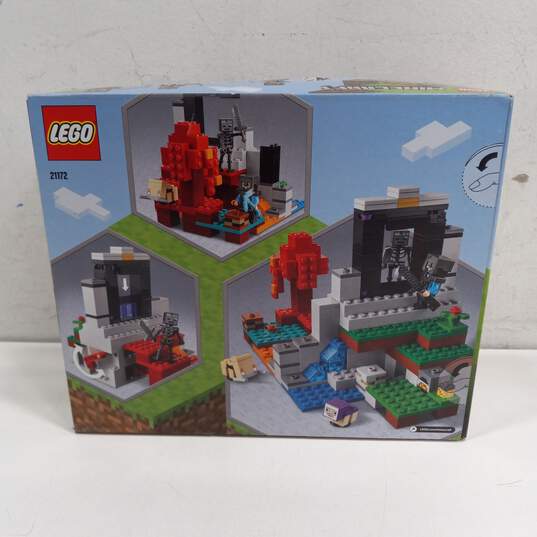 Lego Minecraft Assembly Kit In Sealed Box image number 2