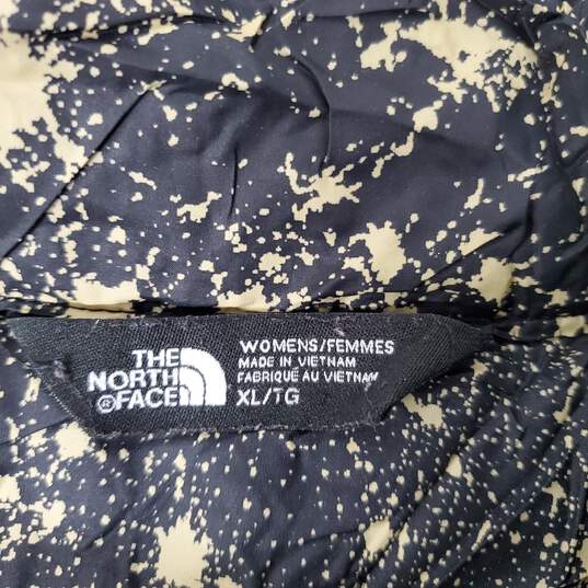 The North Face WM's Outerwear Black Nano Puffer Jacket Size XL image number 5