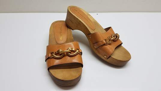 Buy the Tory Burch Jessa Clog Sandals Light Tan Sz  | GoodwillFinds