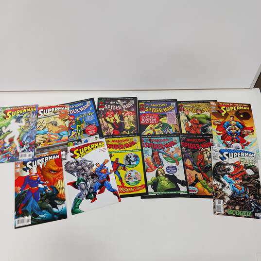 Bundle Of 13 Assorted Comic Books image number 1