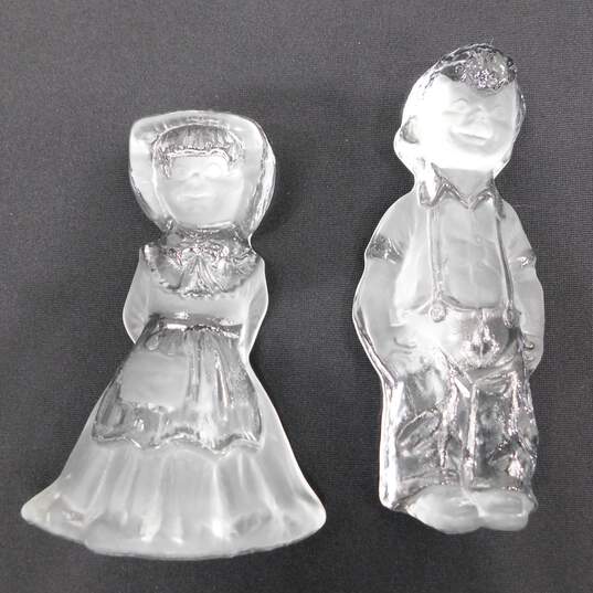 Viking Art Glass Crystal Satin Country Boy and Girl Figurines Bookends Statues image number 1