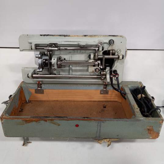🔥🔥🔥Singer M1500 Sewing Machine - White No Power Supply