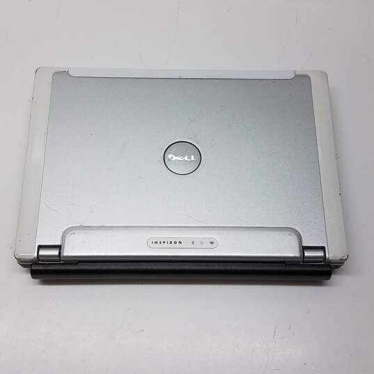 Dell Inspiron 700m Untested for Parts and Repair image number 3