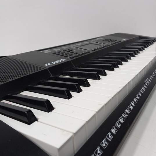 Alesis Melody 61-Key Electronic Keyboard Model: Melody61MKII image number 6