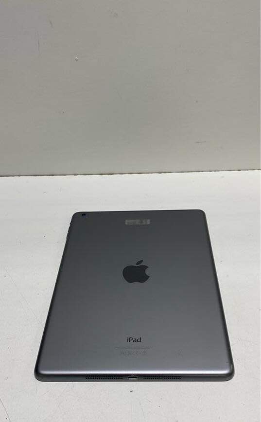 Apple iPad Air 16GB (A1474 /MD785LL/A) image number 3