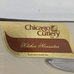 3PC Chicago Cutlery B35 Knife Set alternative image