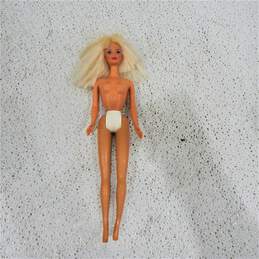 Vntg 1970s-1990s Mattel Barbie Dolls Lot of 5 alternative image