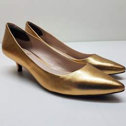 Vince Camuto Women's Gold Kitten Heel Pumps Size US 9
