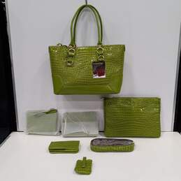 Worldwide Dreams LLC Lime Green Essential Tote w/ Removable Attachments - NWT