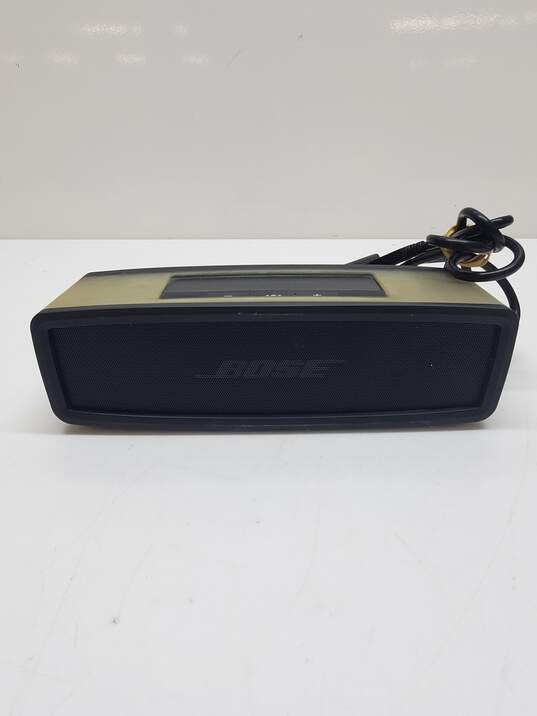 Bose Soundlink Mini Speakers image number 2