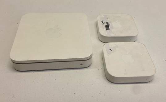Bundle of 3 Apple AirPort Extreme image number 1