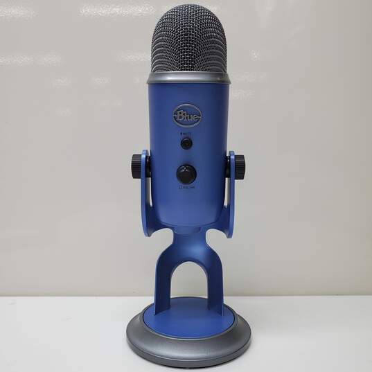 Blue Yeti - USB Mic for Recording Streaming Condenser Microphone UNTESTED image number 2