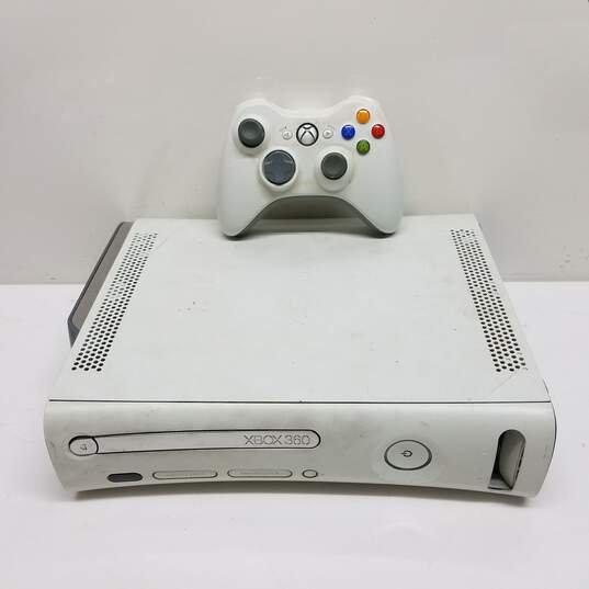 Microsoft Xbox 360 120GB Console Bundle with Controller & Games #5 image number 2