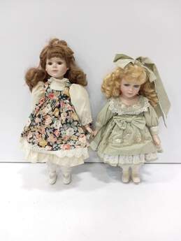 Bundle of 2 Assorted Porcelain Dolls