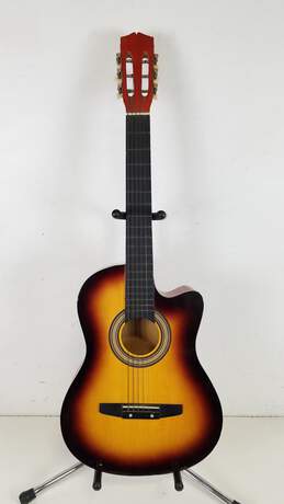 Acoustic Guitar (no brand name)