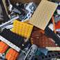 9lbs Assorted LEGO Building Bricks & Pieces Bundle image number 3