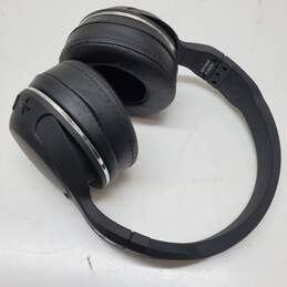 Skullcandy Hesh 2 Wireless Headphones w/ Travel Bag alternative image