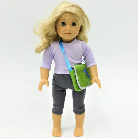 American Girl Lanie Holland 2010 GOTY Doll W/ Laptop & Bag image number 1