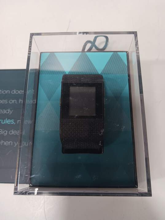 FitBit Surge Fitness Smart Superwatch IOB image number 2