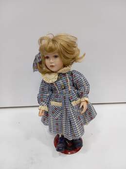 Yesterday's Child Porcelain Doll "Leah" alternative image