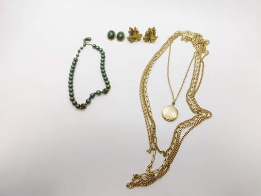 Vintage Citation w/ Gold Tone, Nephrite & Green Faux Pearl Costume Jewelry 118.8g image number 1