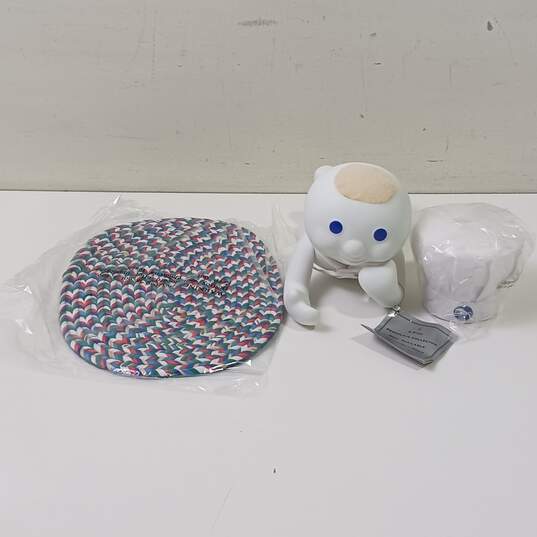 Danbury Mint Pillsbury Doughboy Porcelain Doll - Recipe Time- W/ Box image number 2