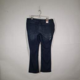 NWT Womens Medium Wash Pockets Denim Straight Leg Jeans Size 20X32 alternative image