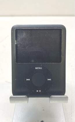 Apple iPod Nano (1st, 2nd & 3rd Gen.) - Lot of 3 alternative image