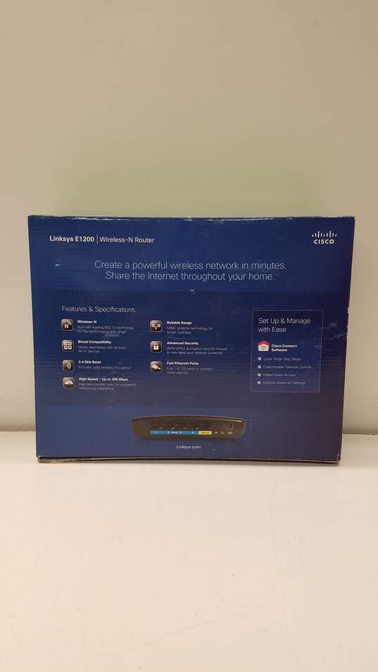 CISCO Linksys N300 Wireless WiFi Router Model E1200 image number 3