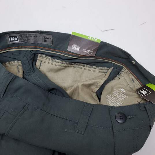 REI Nylon Green Pants NWT Size 30Wx28L image number 3