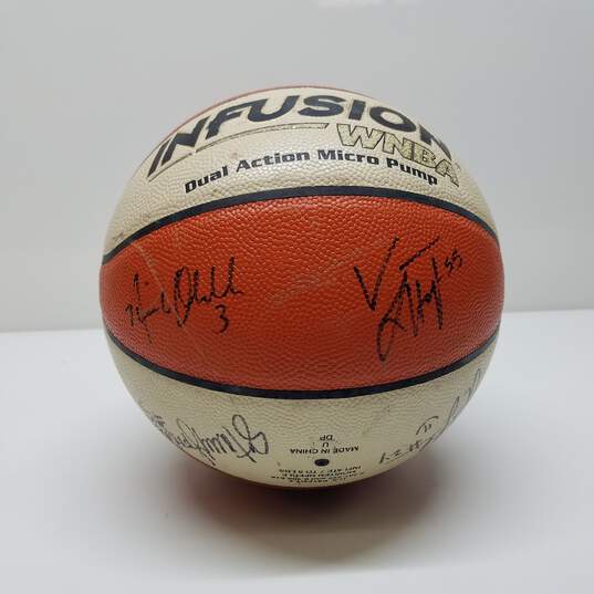 Signed Autographed Spalding WNBA Basketball image number 2