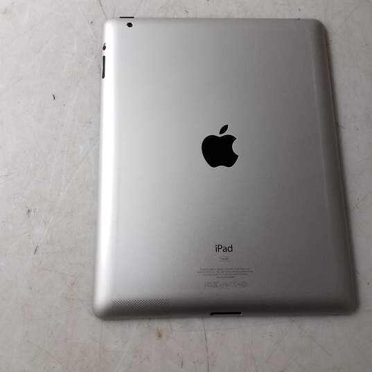 Apple iPad 2 (Wi-Fi Only) Model A1395 storage 16GB image number 3