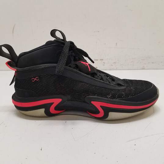 Air Jordan 36 Sneakers Black Infared 8.5 image number 1