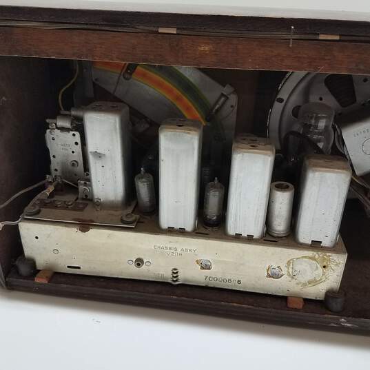 Westinghouse Model H-161 Vintage Tube Radio - Powers On image number 7
