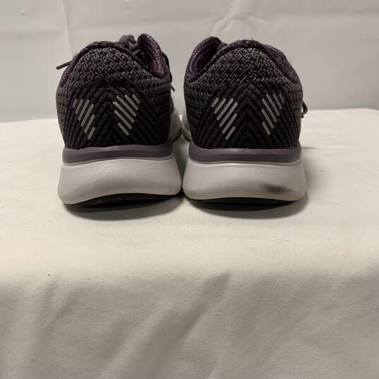 Purple Under Armor Low Top Running Shoes Size 8.5 image number 2