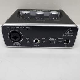 Behringer U-Phoria UM2 Audio Interface alternative image