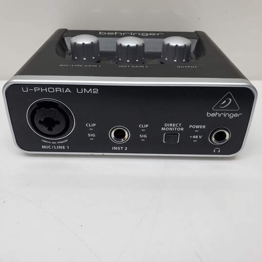 Behringer U-Phoria UM2 Audio Interface image number 2