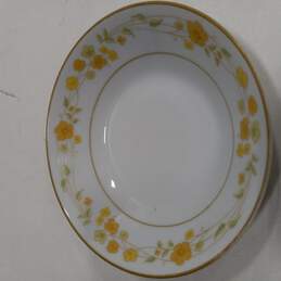 Bundle of 2 Contemporary Noritake Yellow Floral Blossom China Dessert Bowls And 10 Bread Plates alternative image