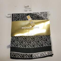 Michael Kors Split Logo Scarf Beanie Bellyband Set