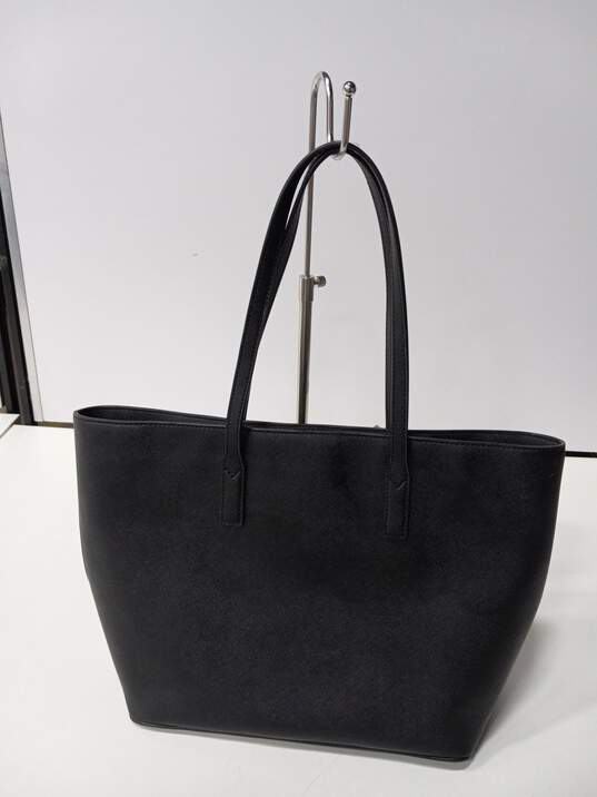 Marc Jacobs New York Black Tote Purse image number 6