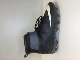 Nike Senior 8.5 Football Shoes