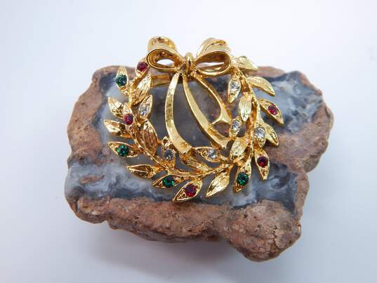 VNTG/MOD Icy Rhinestone & Gold Tone Christmas Brooches 51.2g image number 6