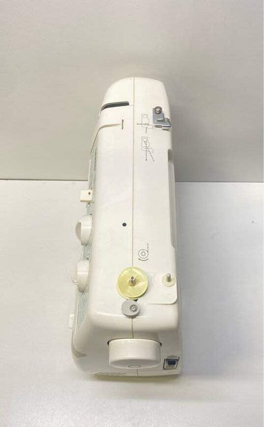 Brother LS2350 Sewing Machine image number 4