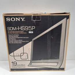 Sony 19in Computer Monitor Model SDM-HS95P - IOB alternative image